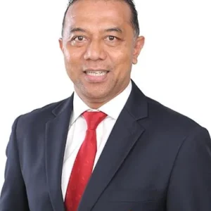 AZMI BIN AHMADANAS (AZMI AHMADANAS)