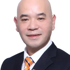 ERIC CHIA KUM CHUEN