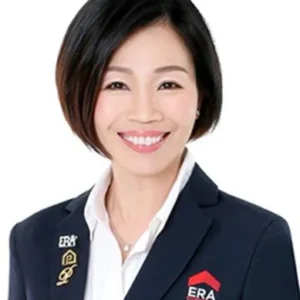 JULIE CASSANDRA LIM (JULIE CASSANDRA)
