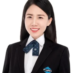 WANG PENG (CHLOE WANG)