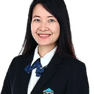 DINH THI THU THUY (TRICIA DINH)