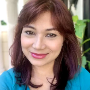 RENY VIVIENNA BINTE HAMZAH (Vivienna)