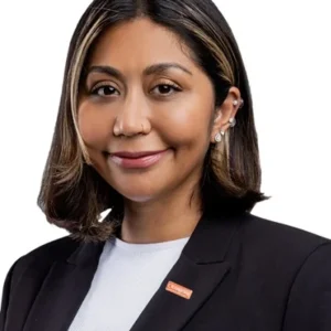 NADRA BINTE ABU BAKAR (Nadra Bakar)